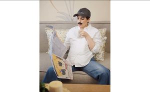 Twinkle Khanna turns into noisy desi uncle Twinkle Khanna turns into noisy desi uncle