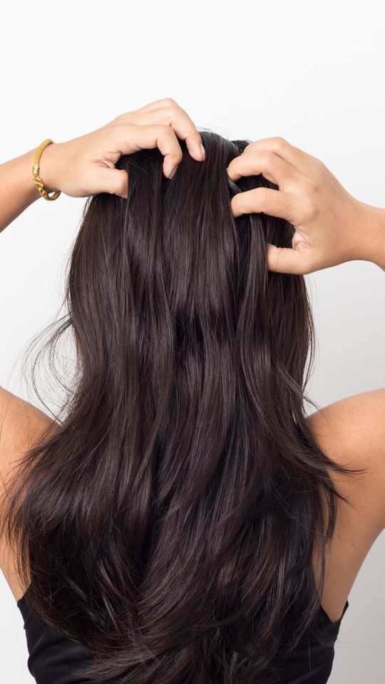 7 Overnight Haircare Tips to Wake Up with Soft, Healthy Hair