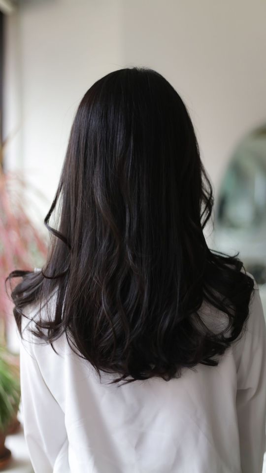 6 Simple Winter Hair Care Hacks for Soft, Frizz-Free Locks 6 Simple Winter Hair Care Hacks for Soft, Frizz-Free Locks