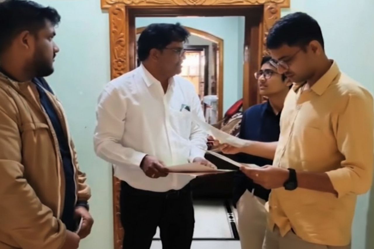 Medicine store sealed in Odisha’s Rayagada after surprise inspection by Sub-collector Medicine store sealed in Odisha’s Rayagada after surprise inspection by Sub-collector