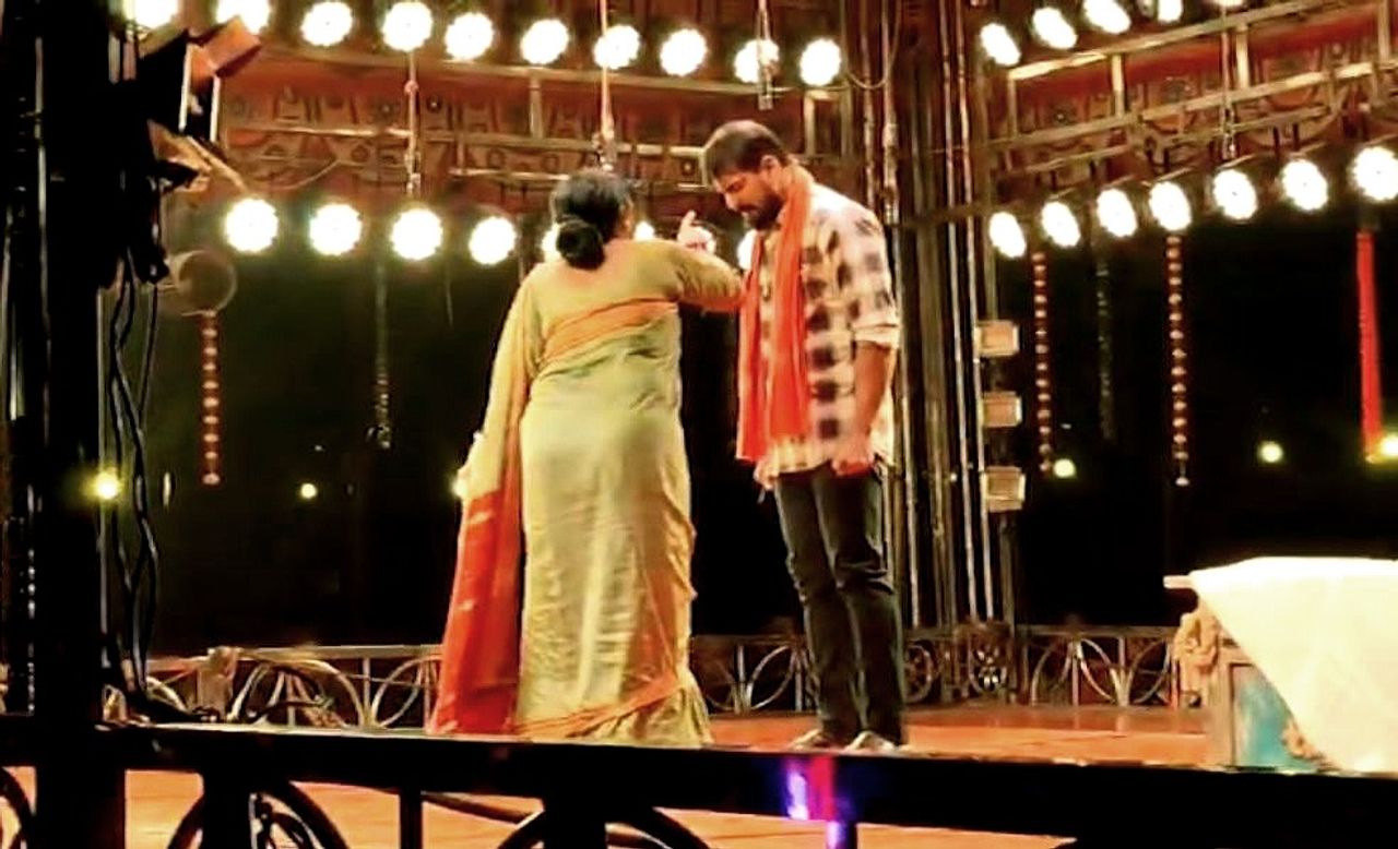 Court bars popular Odia Jatra actor Piyush Tripathy from performing on stage